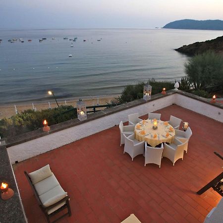 Hotel Antares Capoliveri  Exterior photo