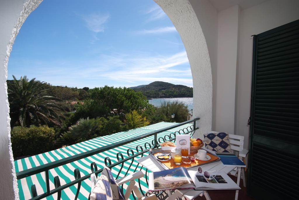Hotel Antares Capoliveri  Exterior photo